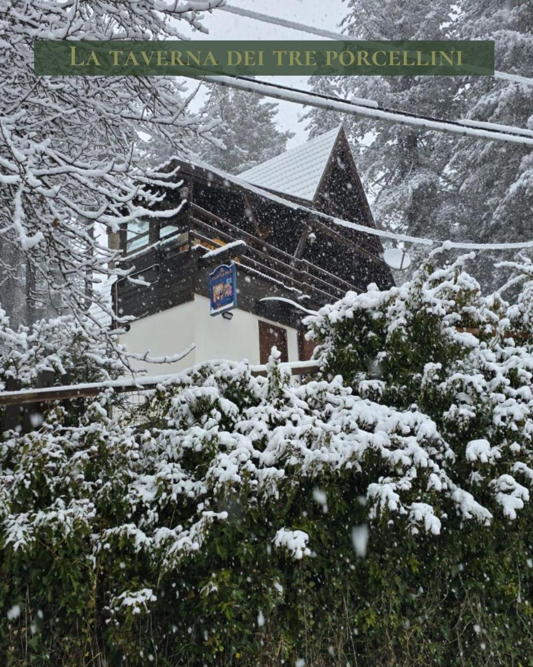 Chalet Natura La Taverna Dei 3 Porcellini Cavaliere (Cosenza) Exterior foto